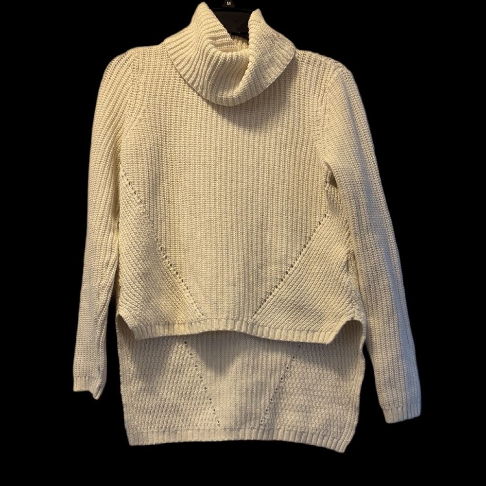 MOTH Anthropologie Cream Textured Turtleneck Sweater – XS